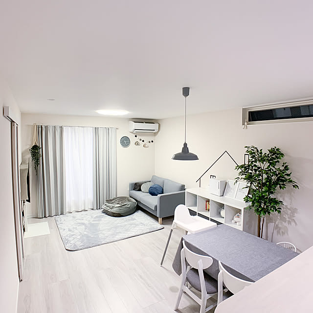 chomoのニトリ-モチモチクッション(N40R GY) の家具・インテリア写真