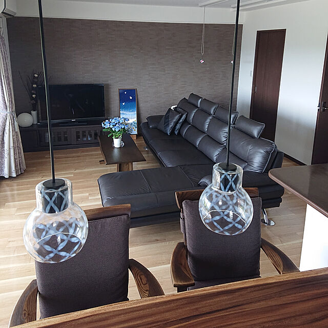 yukiusagiのニトリ-アームレスソファ(ロゾ4 DBR 本革) の家具・インテリア写真