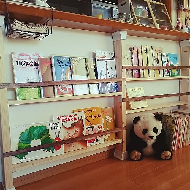 otakuna-kurashiの-ボードブック はらぺこあおむし （偕成社・ボードブック） [ エリック・カール ]の家具・インテリア写真