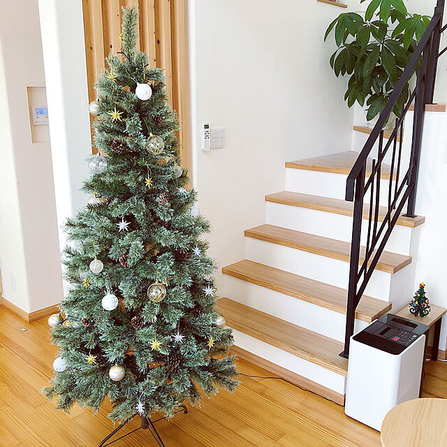 caoris724の-クリスマスツリー 北欧 おしゃれ ベツレヘムの星-EX オーナメント 飾り セット LED ヨーロッパトウヒツリーセット180cmの家具・インテリア写真