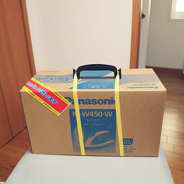 kiyoのパナソニック-パナソニック　Panasonic スチームアイロン ホワイト NI-W450-W [ハンガーショット機能付き][スチームアイロン スチーマー アイロン]の家具・インテリア写真