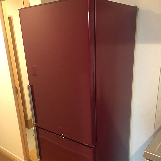 sandvalllの-AQUA 2ドア冷蔵庫（275L・右開き） AQR−SD28F−R　（ルージュ）（標準設置無料）の家具・インテリア写真