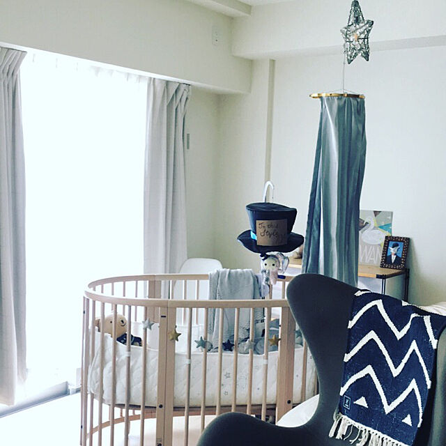 kuoの-Esonstyle ベビー ベッドメリー ベッドアーム付き ワインド アップオルゴール 子供用寝具(人形なし）の家具・インテリア写真