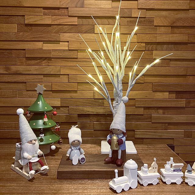 AoMioの-【クーポン対象 11/13 10:59まで】 ノルディカニッセ ポットを持った女の子 星に願いを シリーズ NORDIKA nisse クリスマス 雑貨 木製 人形 北欧 NRD120674の家具・インテリア写真
