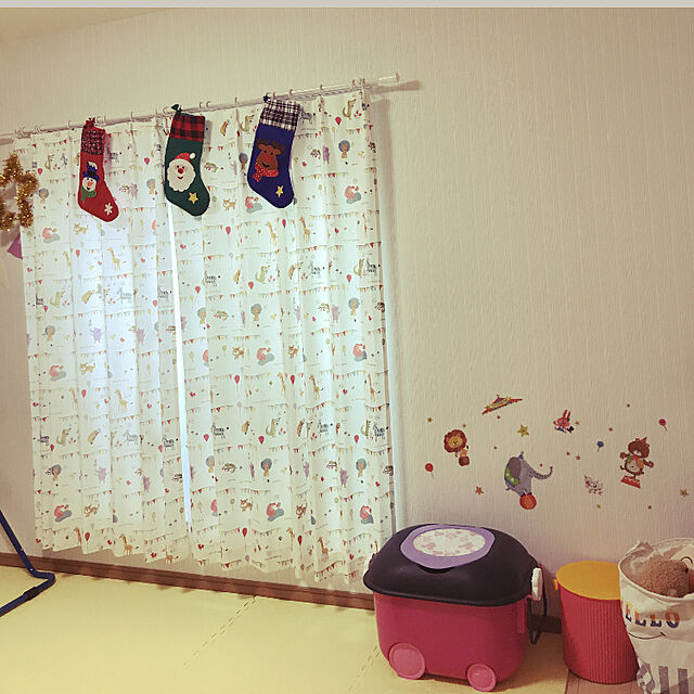 pochamaのニトリ-既製カーテン(クリタ 100X178X2) の家具・インテリア写真