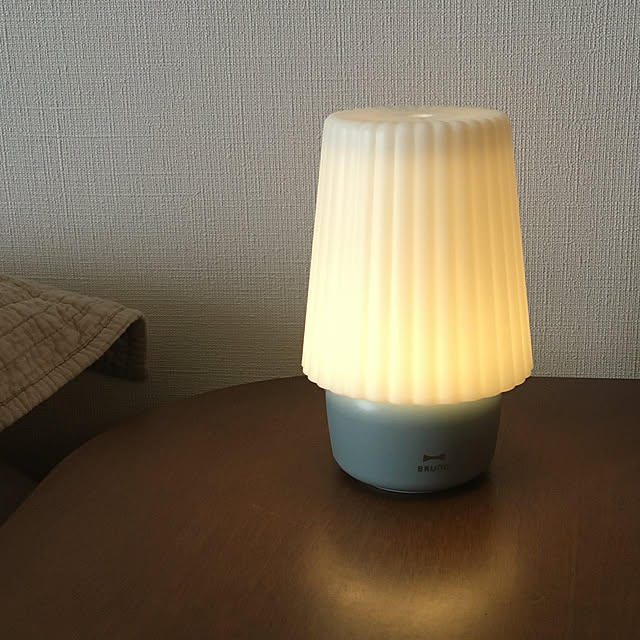 イデアインターナショナル BRUNO 充電式パーソナル加湿器 LAMP MIST