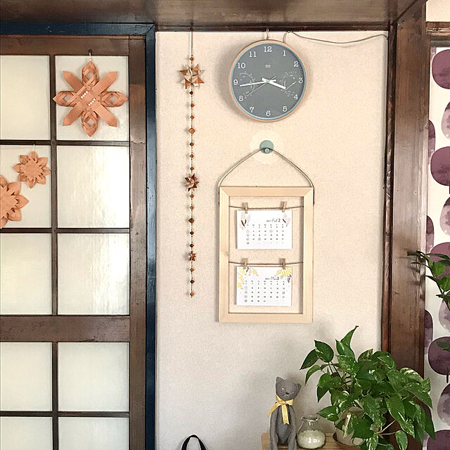 Shizuku-sanの-【フィンレイソンの壁紙セレクション】のりなし 国産 壁紙 クロス SFE-6327壁紙 のり無し クロス (1m単位で切り売り)賃貸でも貼れるのりなしタイプの家具・インテリア写真