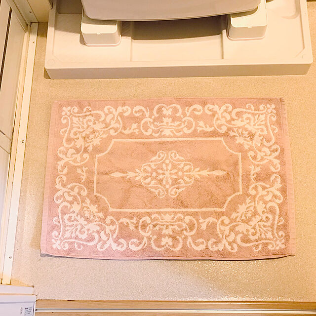 Norikoの-バスマット 綿 アラベスク タオル地 かわいい おしゃれ ピンク 天然素材 薔薇 雑貨 玄関マット 厚地 パープル バラ雑貨 可愛い コットン 吸水 洗えるの家具・インテリア写真