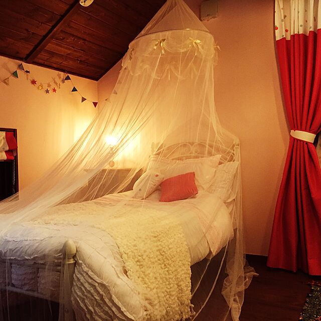 Chihoのサンローズ-モスキートネット （シングルベッド用・1人用ベッド用） 蚊帳 アイボリーの家具・インテリア写真