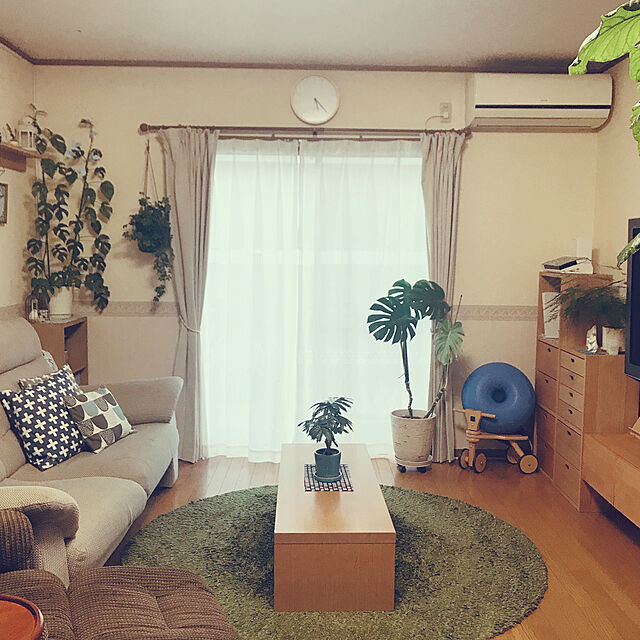 yukaのルネ・デュー-ルネ・デュー クッションカバー リスト/グレー 45×45cm Kukshome 2400023の家具・インテリア写真