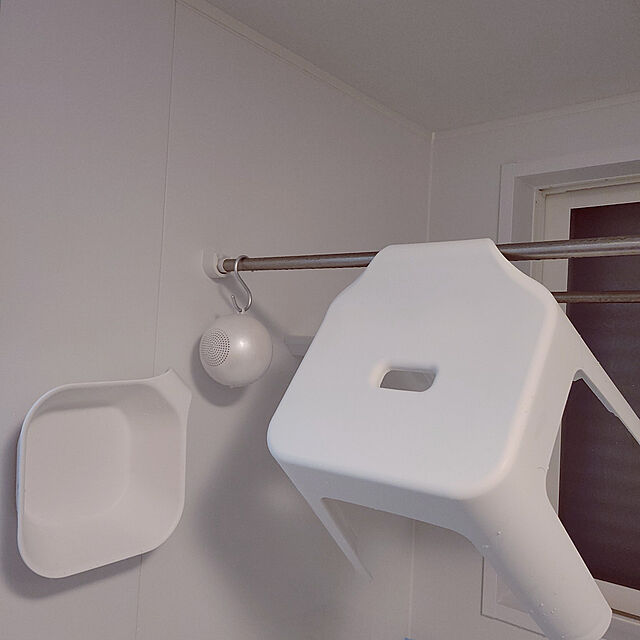 maruの山善-山善(YAMAZEN) キュリオム ワイヤレススピーカー Bluetooth対応 お風呂に浮かぶ ウクア(UQUA) ピュアパープルホワイト YBP-32BT(PPW)の家具・インテリア写真