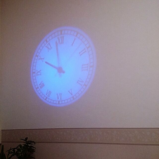 milkyのディテール-プロジェクション クロック クラシック ホワイト Projection Clock Classic WHITE LED 投影 プロジェクター 時計 置き 壁掛けの家具・インテリア写真