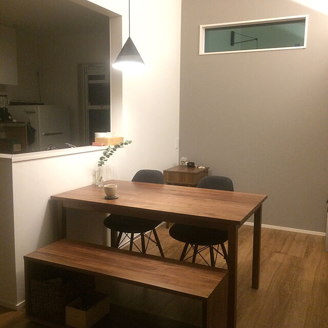 haru148cmの無印良品-無垢材テーブルベンチ・ウォールナット材の家具・インテリア写真