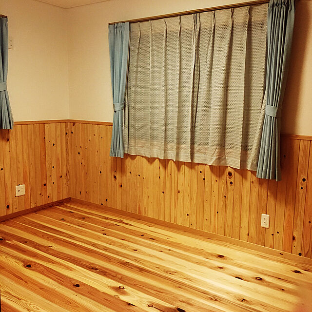 n0bkaa..のニトリ-遮光2級・防炎カーテン(プレミア ブルー 100X110X2) の家具・インテリア写真