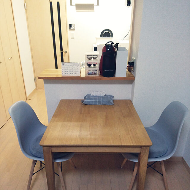 satoking58の-ダイニングテーブル W750 単品 2名用 75cm ウォールナット ナチュラル ラバーウッド 正方形 おしゃれ 木製 MTS-063の家具・インテリア写真