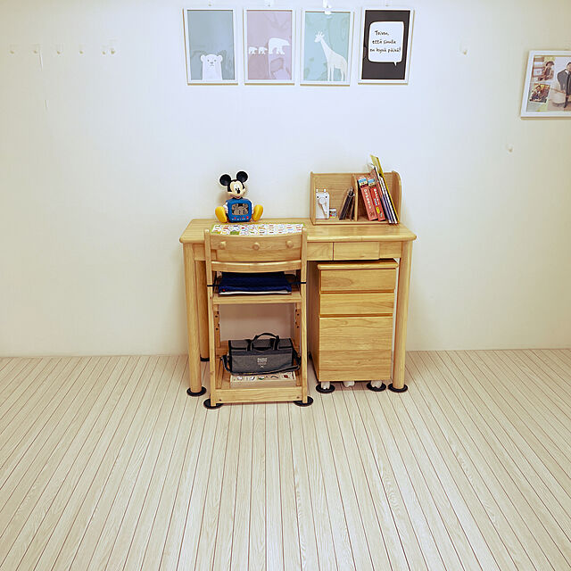 mirulanaの-【ベルメゾン】やさしいデスク専用上置きラックの家具・インテリア写真