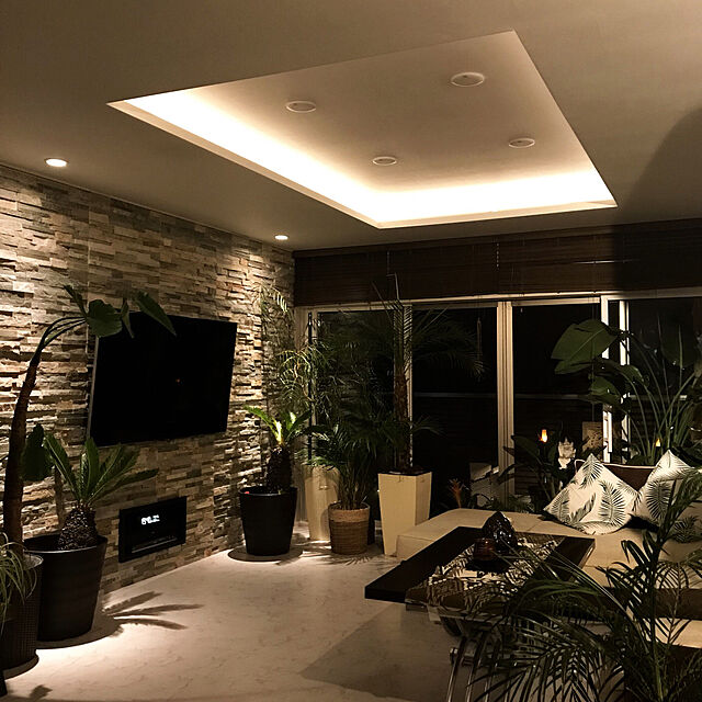 yukikoの-壁掛けテレビ用金具　37〜60型対応 （壁掛けテレビ対応時代へ 空間を広々とデザインの家具・インテリア写真
