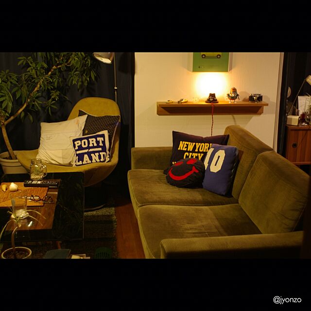jyonの-LYON SOFA 2P(リヨンソファ2P) journal standard Furniture(ジャーナルスタンダードファニチャー) カラー(カーキ・ベージュ)の家具・インテリア写真