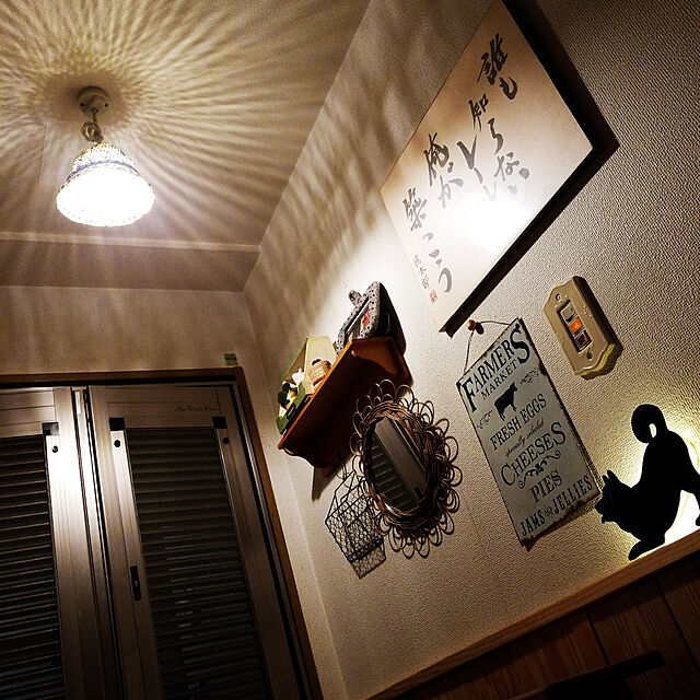 shinkoukei-hahaの東洋ケース-犬グッズ 雑貨 ウォールライト おしゃれ 照明 壁掛け ブラケットライト 乾電池式 LED 音や振動で自動点灯 シバウォールライト ライト TL-SWL (送料無料)の家具・インテリア写真