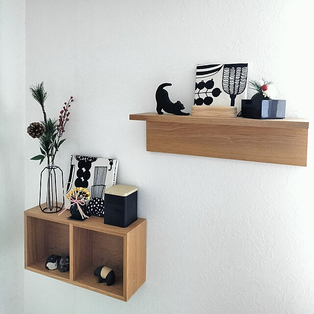 hihaのニトリ-L型ウォールシェルフ アルブル 幅45cm(ナチュラル) の家具・インテリア写真