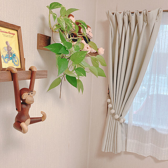 george.biscuitのイケア-MOSSLANDA モッスランダ アート用飾り棚の家具・インテリア写真