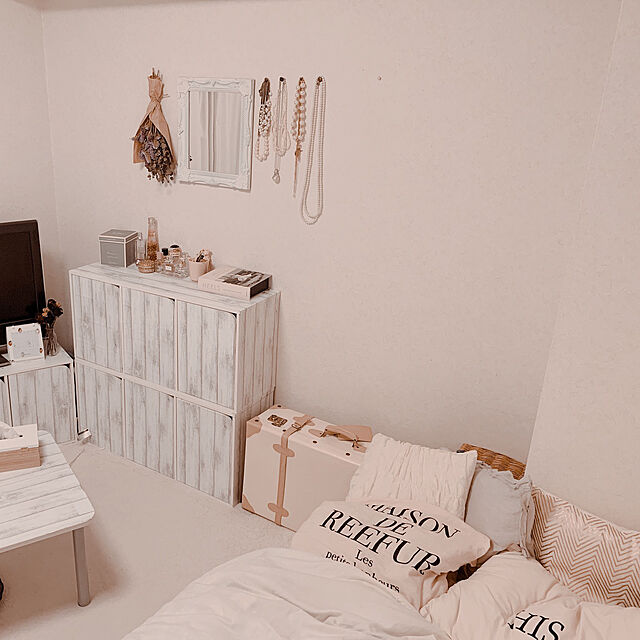 YUKIのニトリ-クッションカバー(シェブロン GLD) の家具・インテリア写真