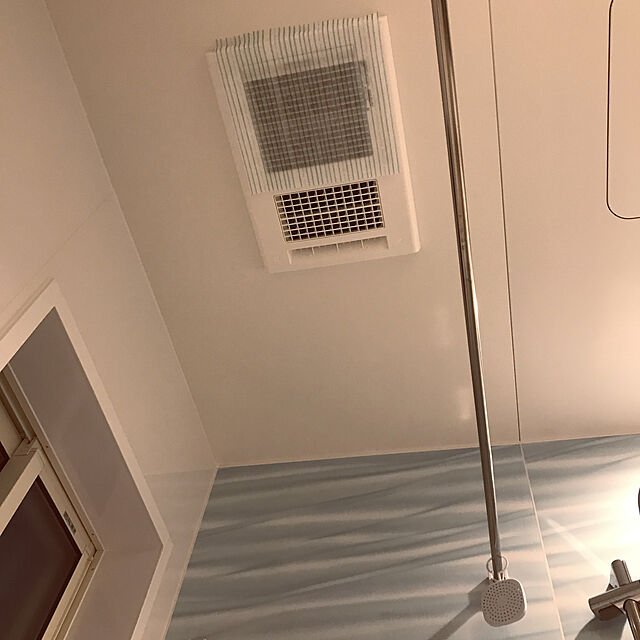 bonapetiの-細かいほこりもキャッチ 貼ればお掃除いらずな換気扇フィルター(30cm)の会 フェリシモ FELISSIMOの家具・インテリア写真
