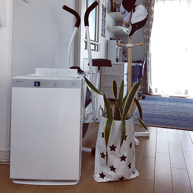 karinの-ダイキン 加湿ストリーマ空気清浄機 MCK70T-W ホワイト 花粉対策製品認証[あす楽]の家具・インテリア写真