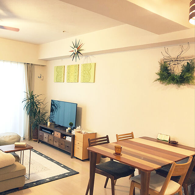 mochi2usagiの-約200×250cm（Vokko ウィルトン織ラグ） ブルー 【通販】の家具・インテリア写真