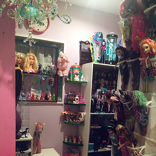 369mamaの-モンスターハイ ホーンテッド 人形 ドール フィギュア バンダラ・ダブルーンズ Monster High Haunted Vandala Doubloons Dollの家具・インテリア写真