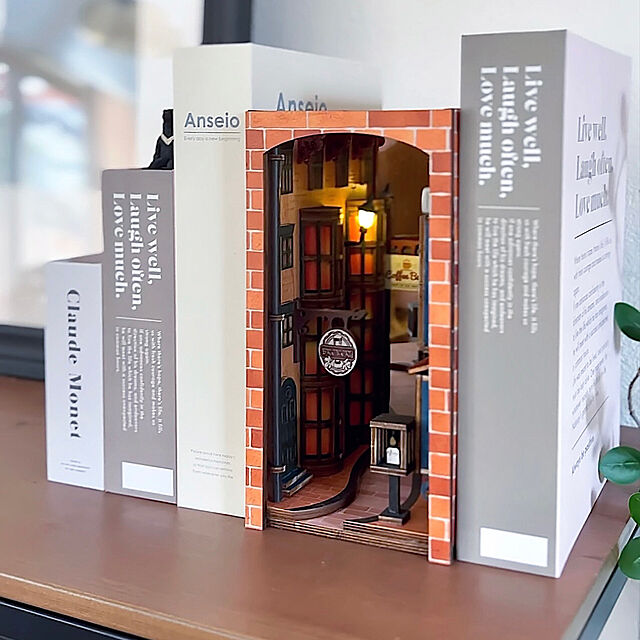 chibinoriのFsolis-｢在庫一掃｣Fsolis 記憶への道 DIY ブックエンド手作りBooknook 木製本棚 3Dステレオミニチュアブックマークモデルシーンモデルキット（SC05）の家具・インテリア写真