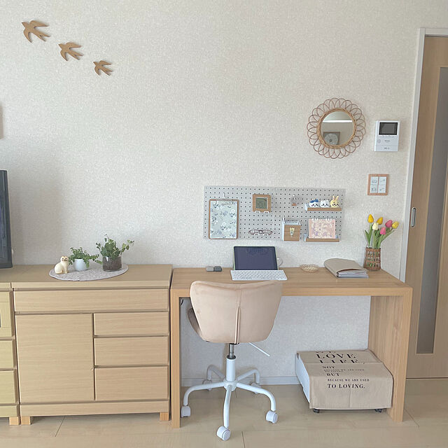Minoriの-デスクチェア おしゃれ チェア オフィスチェア 椅子 パソコンチェア PCチェア ドレッサーチェア 在宅ワーク テレワーク 韓国 いす イス 北欧の家具・インテリア写真