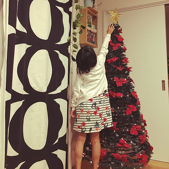 Macoの-被せて完成 LED付き クリスマスツリー 組立 3ステップ 折り畳み式 ツリー 175㎝ (175cm)の家具・インテリア写真