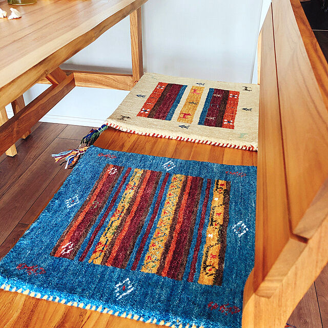 shirokumaの-約40×40cm（Gabbeh ギャベ インド製 ウールマット） ミックス 【通販】の家具・インテリア写真