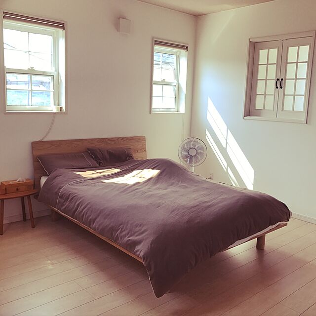 hinatabokkoの無印良品-ベッドフレーム・ダブル・ウォールナット材の家具・インテリア写真