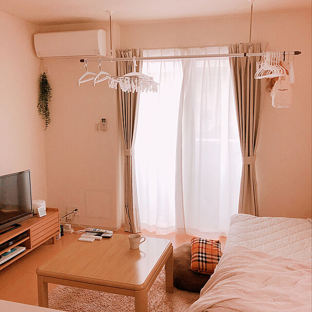 teechanのニトリ-遮光2級・遮熱・防炎・50サイズカーテン(ノーブル3 アイボリー 100X135X2) の家具・インテリア写真