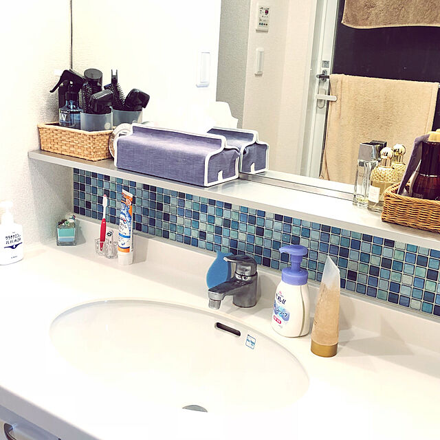 mochi2usagiのマスターリンクス-【 Dream Sticker 】 モザイクタイルシール キッチン 洗面所 トイレの模様替えに最適のDIY 壁紙デコレーション ALT-10 (N-ブルー, 1枚)の家具・インテリア写真