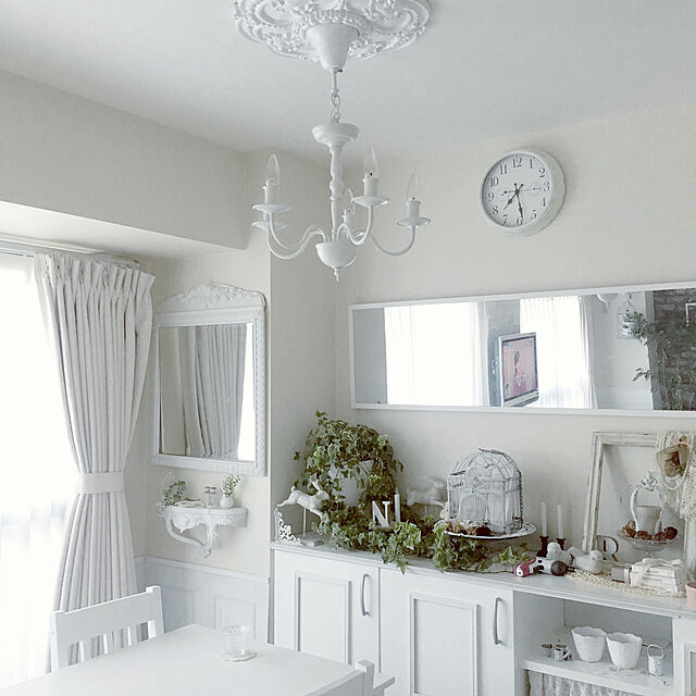 noelの-【NMG230】　メダリオン シャンデリア装飾 天井シャンデリア照明装飾の家具・インテリア写真