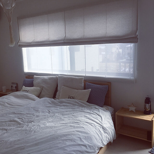 mのイケア-RAST　ベッドサイドテーブル　パイン材使用　52×30cm　IKEA　イケア　家具　収納の家具・インテリア写真