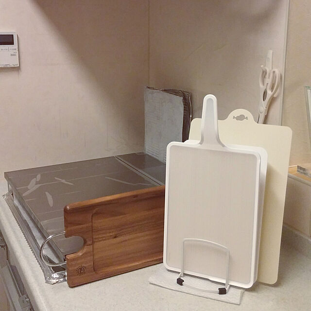 makkyの-スライドまな板 パール金属 Grip / 日本製 カッティングボード グリップ ガード付き 軽い 軽量 食洗機OK 塩素系漂白剤使用OK ピンク グリーン ホワイト 一人暮らし 新生活 /の家具・インテリア写真