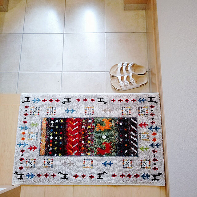 masumiのイケヒコ・コーポレーション-玄関マット トルコ製 ウィルトン織り 約50×80cm 抗菌防臭 消臭機能 へたりにくい アイボリー【アイボリー】の家具・インテリア写真