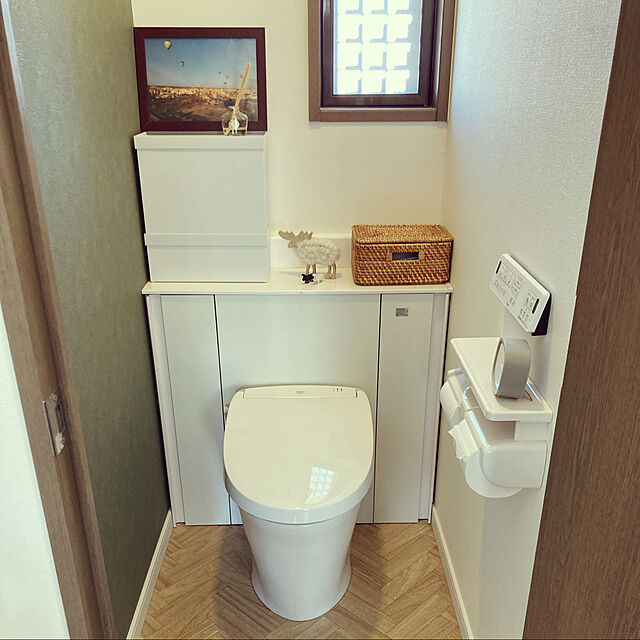 shinomamaのシャープ-シャープ プラズマクラスター イオン発生機 トイレ用 天井 LED 照明 E26口金 ホワイト IG-KTA20-Wの家具・インテリア写真