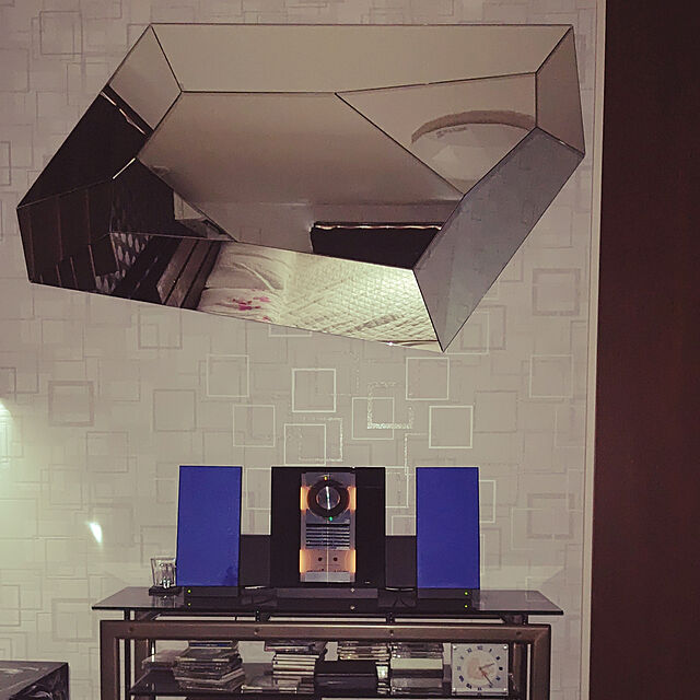 sunaphのユニバーサルミュージック-エニグマ2　ザ・クロス・オブ・チェンジズの家具・インテリア写真