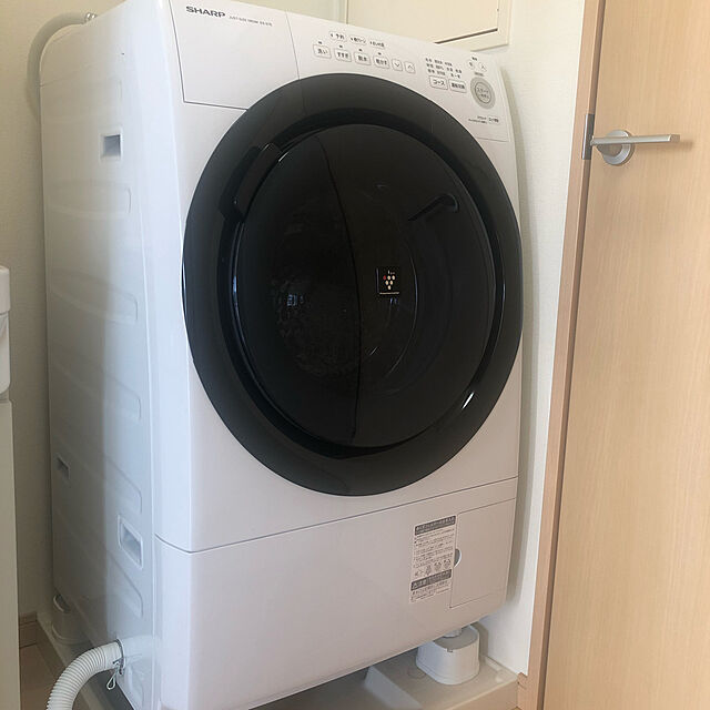 kumiko_kのシャープ-(標準設置 送料無料) シャープ 7kg ドラム式洗濯乾燥機(右開き)ホワイト系 SHARP ES-S7E-WR 返品種別Aの家具・インテリア写真
