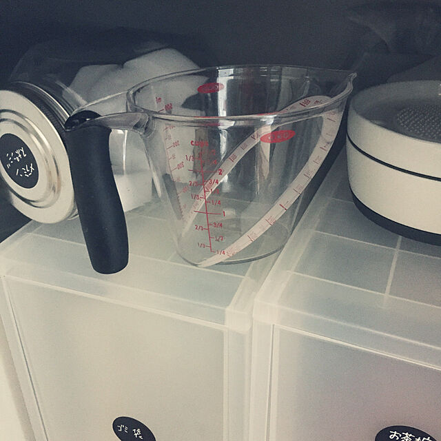 Minteaのキントー-キントー 大根おろし器 すべり止め付き KitchenTool 磁器 （ KINTO おろし器 オロシ器 下ろし器 大根おろし おろし レンジ対応 食洗機対応 ）の家具・インテリア写真