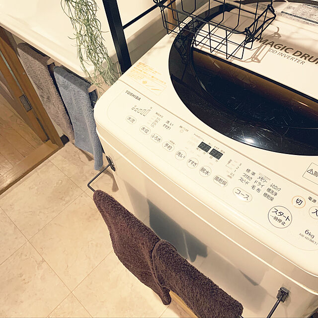 yasuyo66の-ランドリーラック　送料無料　洗濯機の上の空間を有効活用できるカゴ付ランドリーラック/脱衣所/洗濯機棚/　ホワイト/白/3段/ランドリー収納/SH-692C-Miya/SH-X692Cの家具・インテリア写真