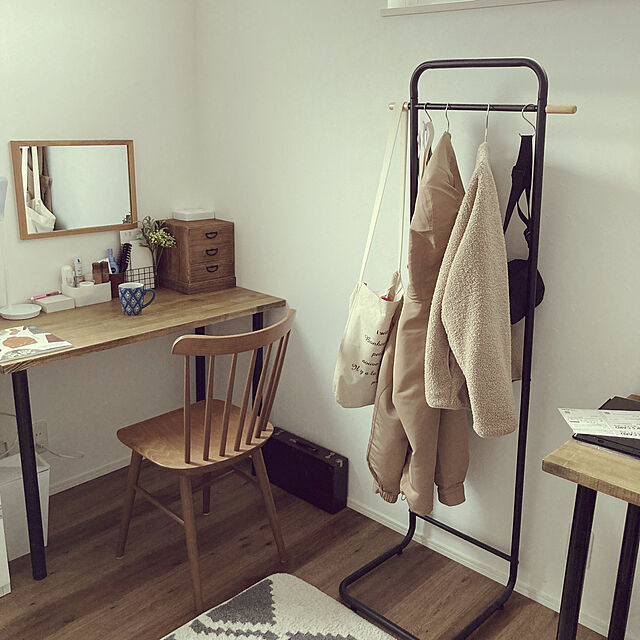 man-maruのニトリ-LEDデスクライト PORTE(WH) の家具・インテリア写真