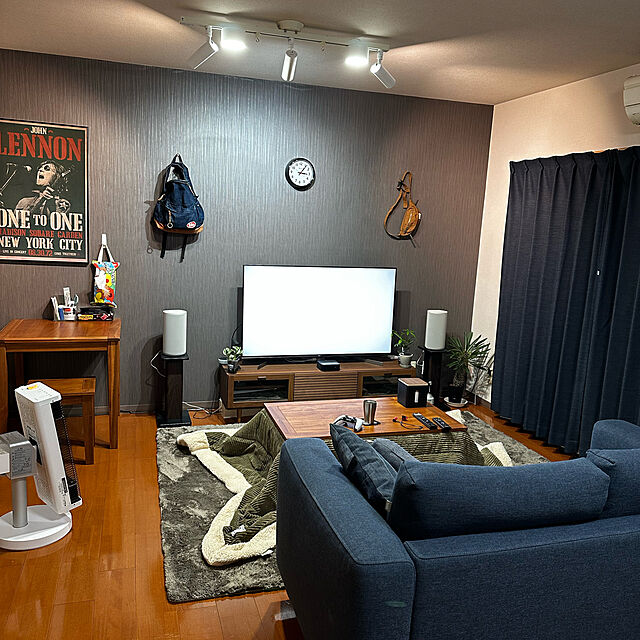 Yujirouの-(送料無料) ダイキン CER11YS-W 電気ストーブ セラムヒート 遠赤外線暖房機 マットホワイト 人感センサー 2022年モデル DAIKIN ヒーターの家具・インテリア写真