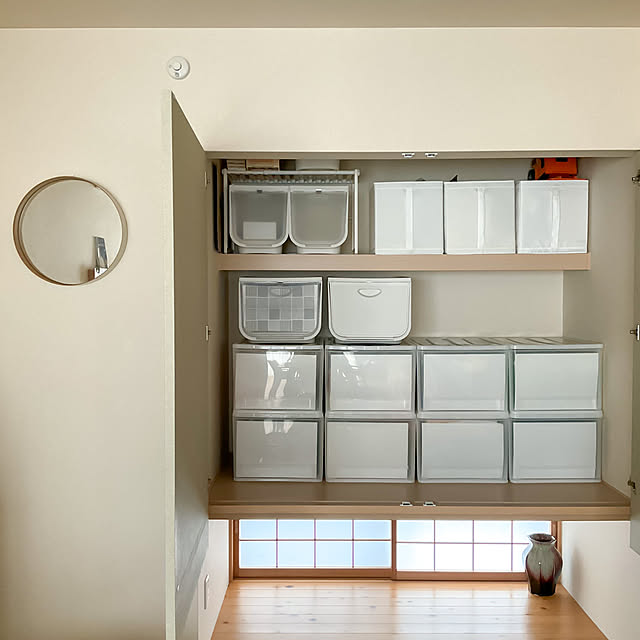 tokonekoのアイリスオーヤマ(IRIS OHYAMA)-アイリスオーヤマ フラップ ボックス Lサイズ 幅54×奥行42×高さ31.3cm ホワイト FLP-Lの家具・インテリア写真