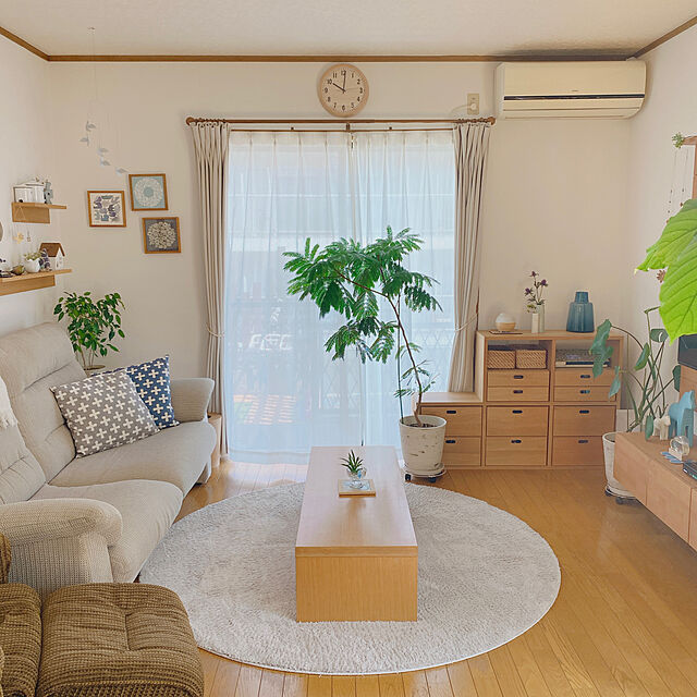 yukaの-クッションカバー 45×45cm 北欧 おしゃれ 綿・麻 クックスホーム 『リスト』 [ブルー/グレー]の家具・インテリア写真